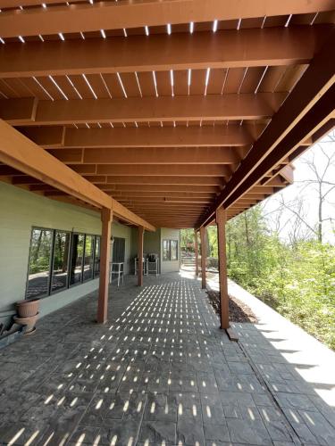 deck stain council bluffs